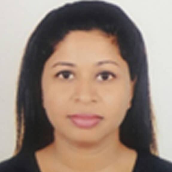 Dr Marina Fernandes